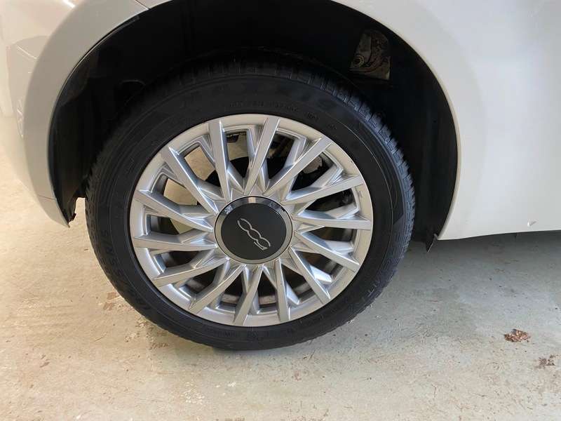 2019 FIAT 500 2019 FIAT 500