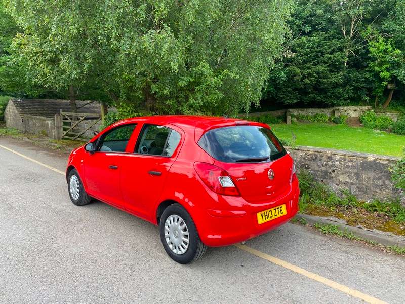 A 2013 VAUXHALL CORSA 1.2i ecoFLEX 16V S Hatchback 5dr Petrol Manual Euro 5 (s/s) (85 ps) A 2013 VAUXHALL CORSA 1.2i ecoFLEX 16V S Hatchback 5dr Petrol Manual Euro 5 (s/s) (85 ps)
