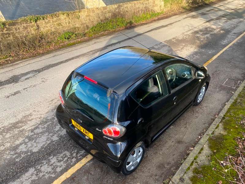 2010 TOYOTA AYGO 2010 TOYOTA AYGO