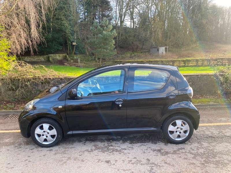 2010 TOYOTA AYGO 2010 TOYOTA AYGO