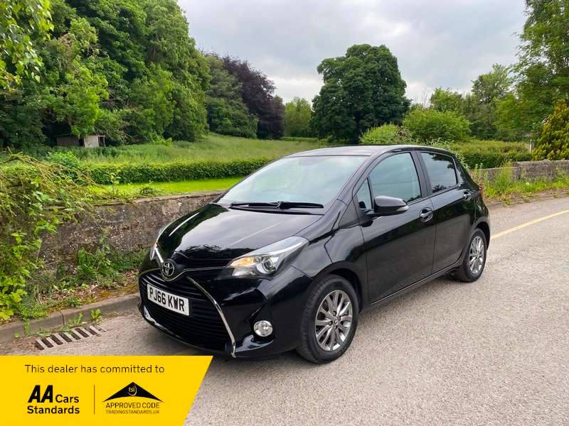 A 2016 TOYOTA YARIS 1.33 Dual VVT-i Icon Hatchback 5dr Petrol Manual Euro 6 (99 ps) A 2016 TOYOTA YARIS 1.33 Dual VVT-i Icon Hatchback 5dr Petrol Manual Euro 6 (99 ps)