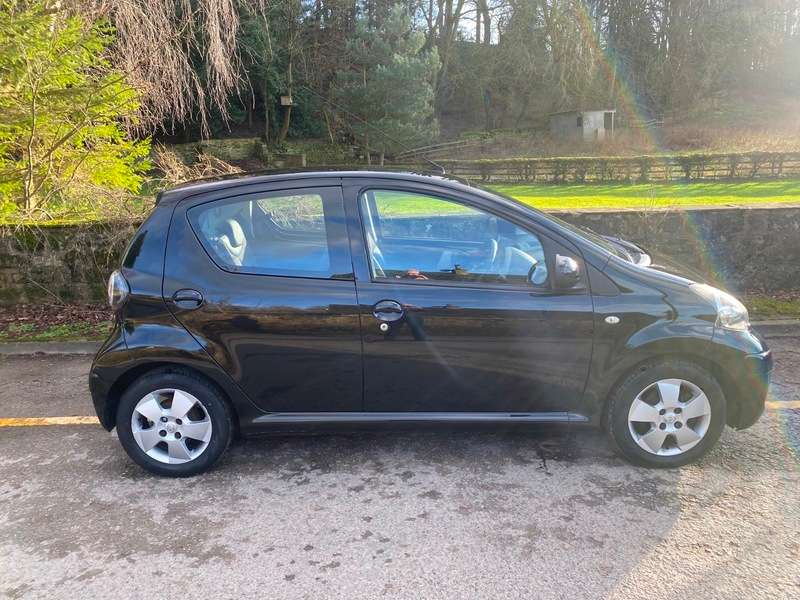 2010 TOYOTA AYGO 2010 TOYOTA AYGO