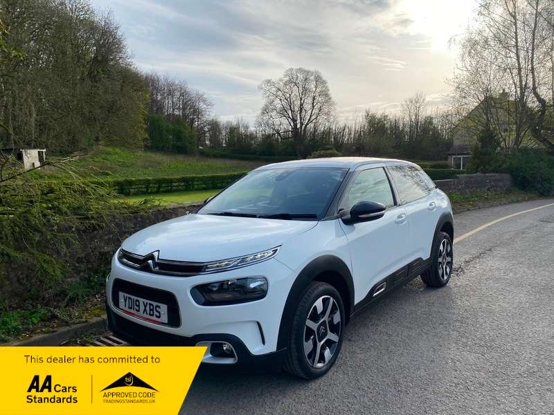A 2019 CITROEN C4 CACTUS 1.2 PureTech GPF Flair Hatchback 5dr Petrol Manual Euro 6 (s/s) (110 ps) A 2019 CITROEN C4 CACTUS 1.2 PureTech GPF Flair Hatchback 5dr Petrol Manual Euro 6 (s/s) (110 ps)