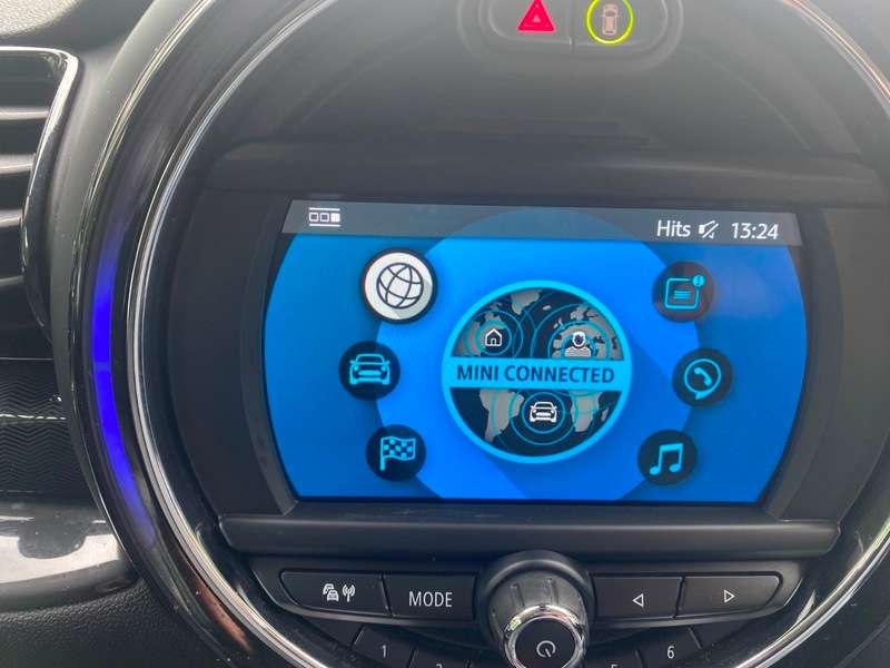 2018 MINI CLUBMAN 2018 MINI CLUBMAN