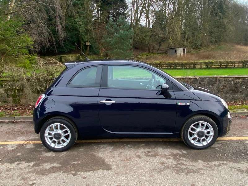 2010 FIAT 500 2010 FIAT 500