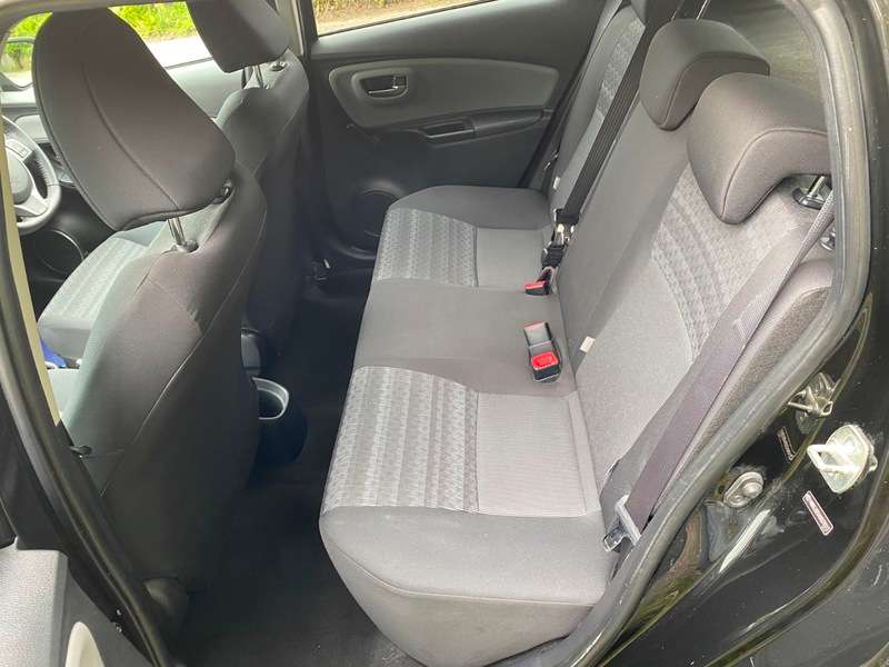 2016 TOYOTA YARIS 2016 TOYOTA YARIS