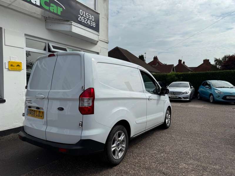 A 2018 FORD COURIER LIMITED TDCI A 2018 FORD COURIER LIMITED TDCI