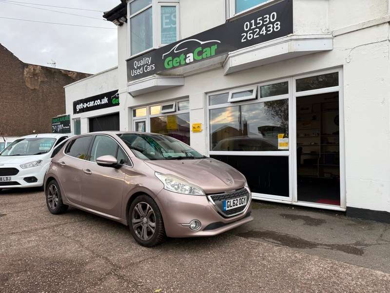 Check out this Peugeot 208 2012 Petrol Manual