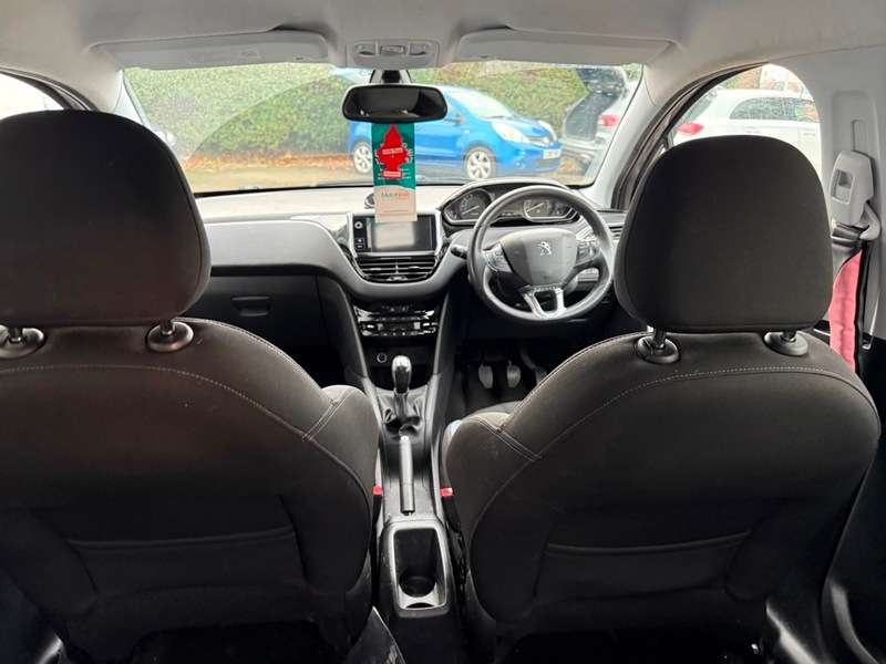 2012 PEUGEOT 208 2012 PEUGEOT 208