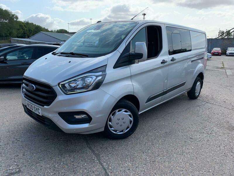 A 2020 FORD TRANSIT CUSTOM 2.0 300 EcoBlue Trend Crew Van L2 H1 Euro 6 5dr (6 Seat) A 2020 FORD TRANSIT CUSTOM 2.0 300 EcoBlue Trend Crew Van L2 H1 Euro 6 5dr (6 Seat)