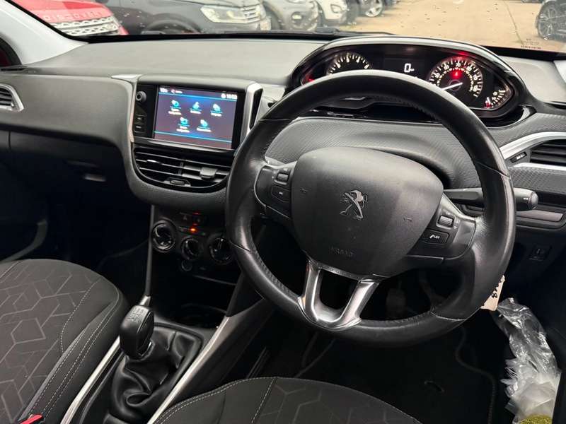 2018 PEUGEOT 2008 2018 PEUGEOT 2008