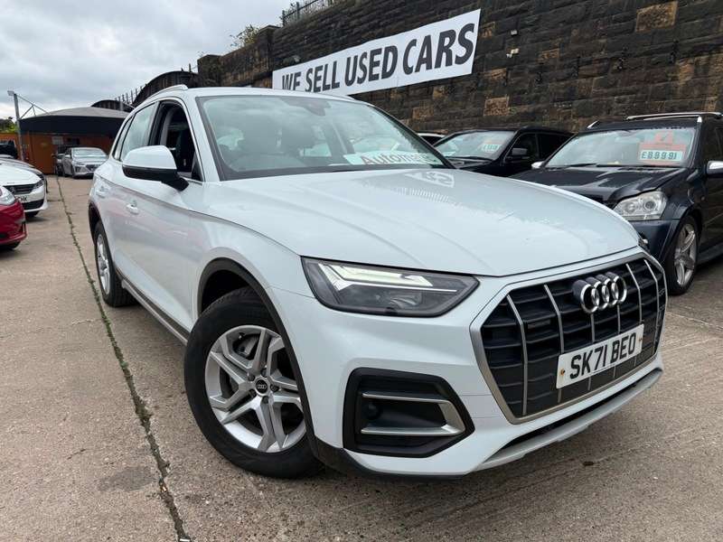 A 2021 AUDI Q5 2.0 TDI 40 Sport S Tronic quattro Euro 6 (s/s) 5dr A 2021 AUDI Q5 2.0 TDI 40 Sport S Tronic quattro Euro 6 (s/s) 5dr