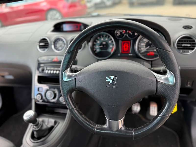2012 PEUGEOT RCZ 2012 PEUGEOT RCZ