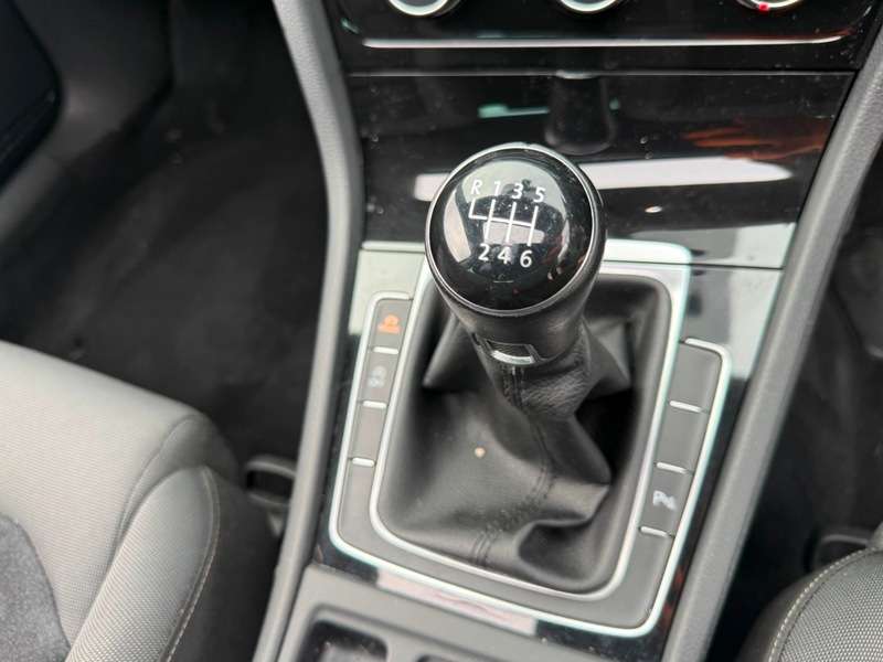 2017 VOLKSWAGEN GOLF 2017 VOLKSWAGEN GOLF