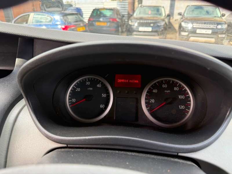 2011 RENAULT TRAFIC 2011 RENAULT TRAFIC