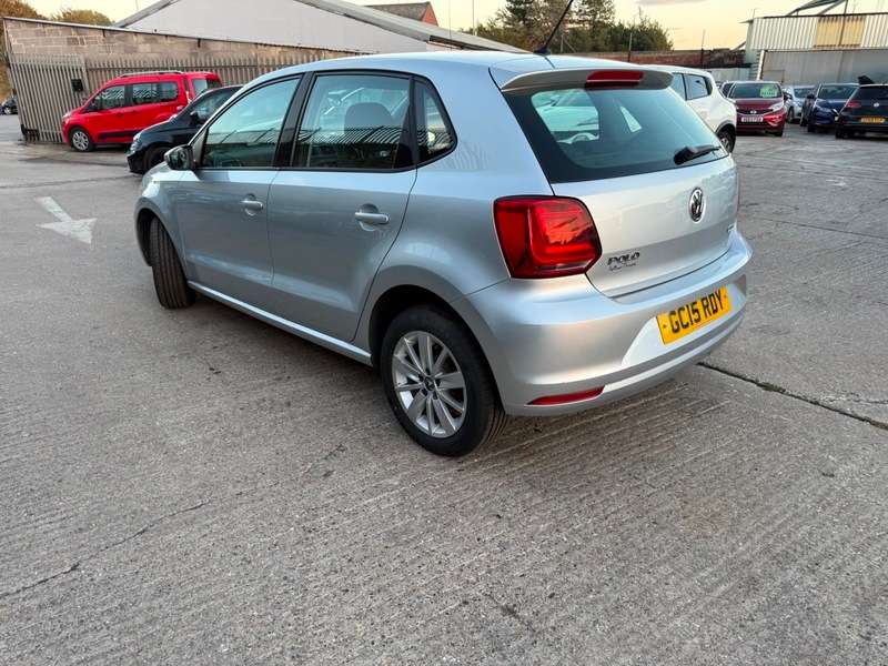 2015 VOLKSWAGEN POLO 2015 VOLKSWAGEN POLO