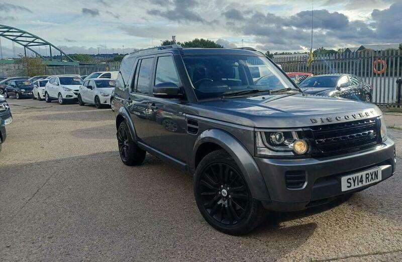 A 2014 LAND ROVER DISCOVERY SDV6 GS A 2014 LAND ROVER DISCOVERY SDV6 GS