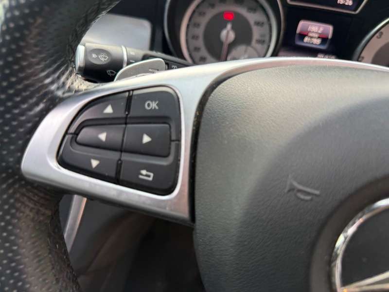 2016 MERCEDES-BENZ GLA CLASS 2016 MERCEDES-BENZ GLA CLASS