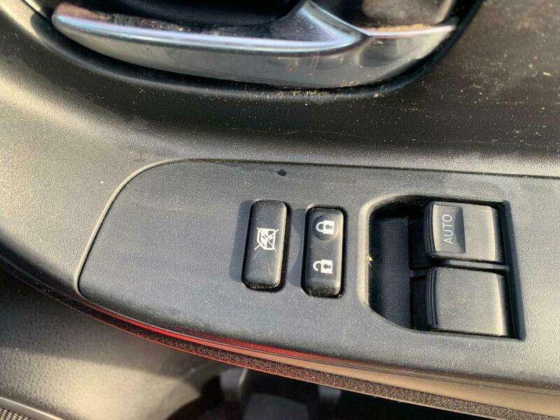 2015 TOYOTA YARIS 2015 TOYOTA YARIS