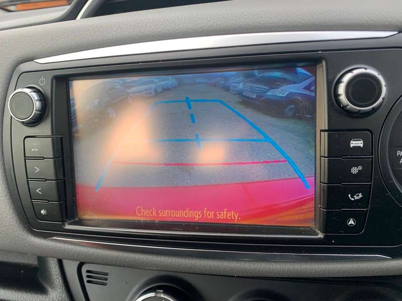 2015 TOYOTA YARIS 2015 TOYOTA YARIS