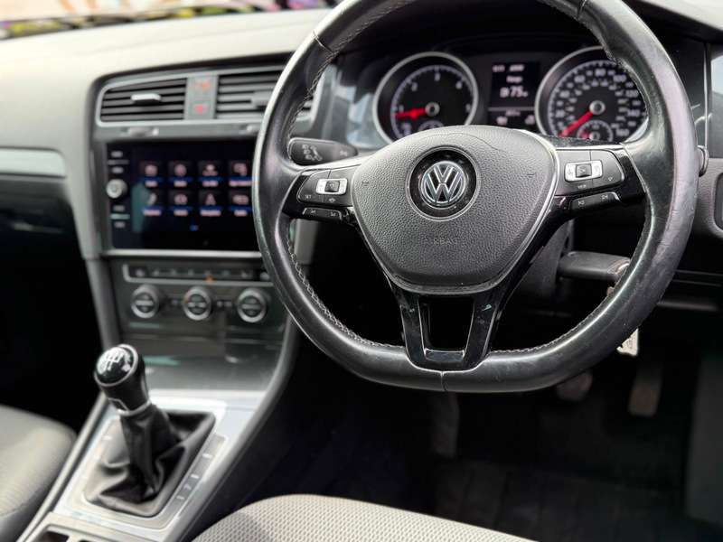 2019 VOLKSWAGEN GOLF 2019 VOLKSWAGEN GOLF