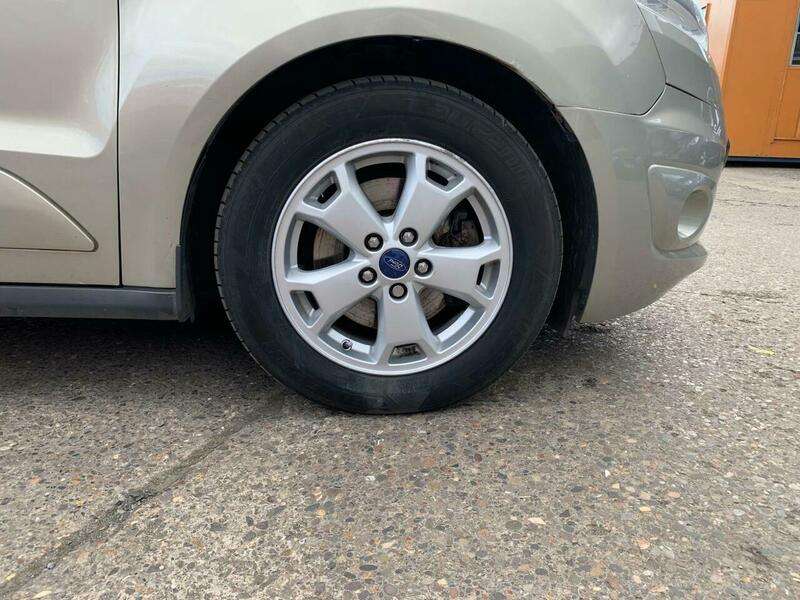 2015 FORD TOURNEO CONNECT 2015 FORD TOURNEO CONNECT