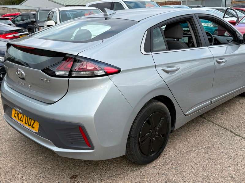 2021 HYUNDAI IONIQ 2021 HYUNDAI IONIQ