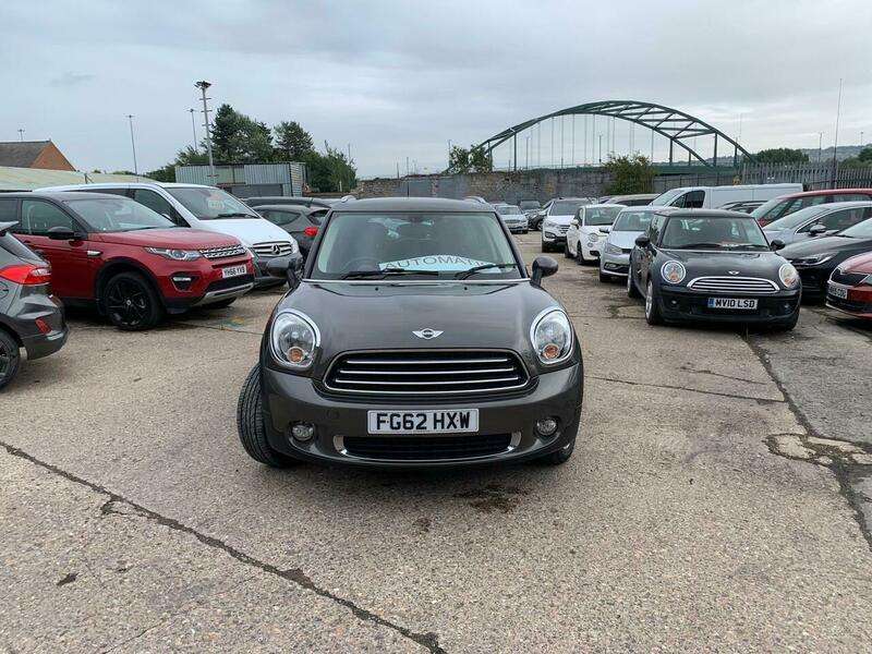 A 2012 MINI COUNTRYMAN 2.0 Cooper D Auto ALL4 Euro 5 5dr A 2012 MINI COUNTRYMAN 2.0 Cooper D Auto ALL4 Euro 5 5dr