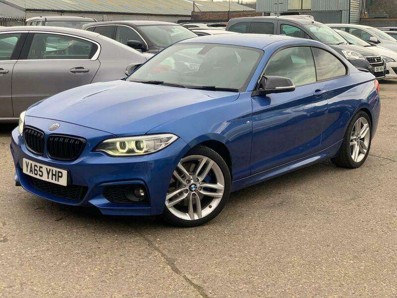 A 2015 BMW 2 SERIES 1.5 218i M Sport Euro 6 (s/s) 2dr A 2015 BMW 2 SERIES 1.5 218i M Sport Euro 6 (s/s) 2dr
