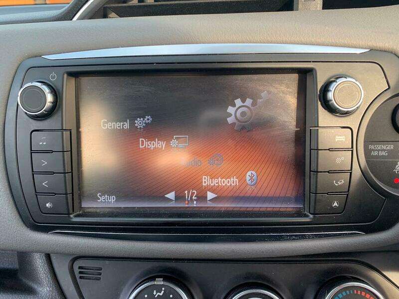 2015 TOYOTA YARIS 2015 TOYOTA YARIS