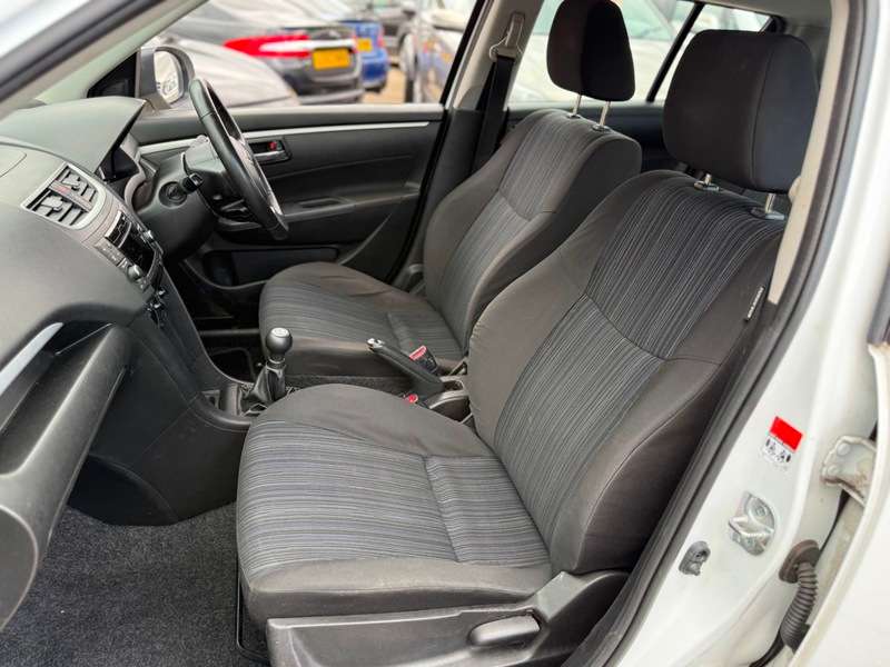 2014 SUZUKI SWIFT 2014 SUZUKI SWIFT