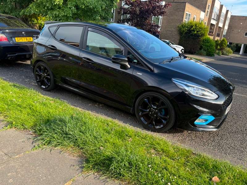 A 2019 FORD FIESTA 1.0T EcoBoost ST-Line Euro 6 (s/s) 5dr A 2019 FORD FIESTA 1.0T EcoBoost ST-Line Euro 6 (s/s) 5dr