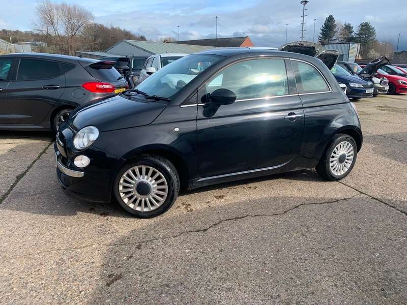 2011 FIAT 500 2011 FIAT 500