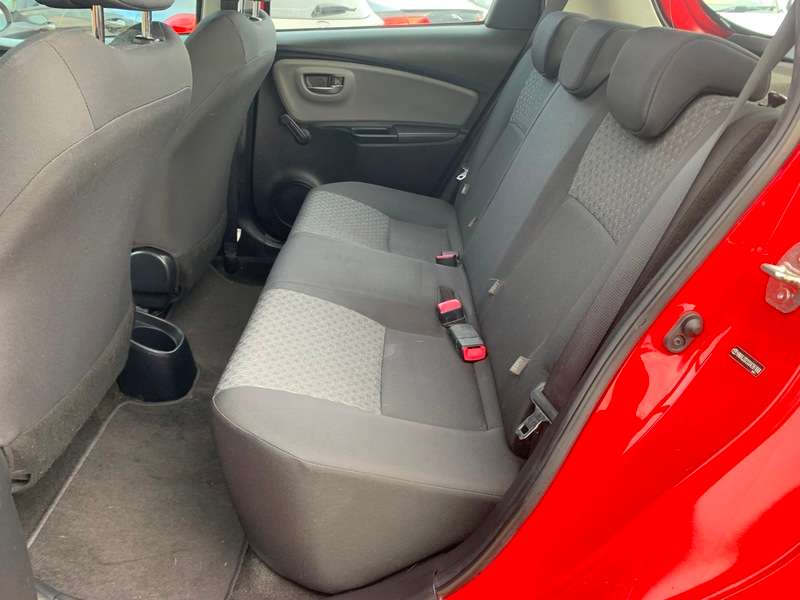 2015 TOYOTA YARIS 2015 TOYOTA YARIS