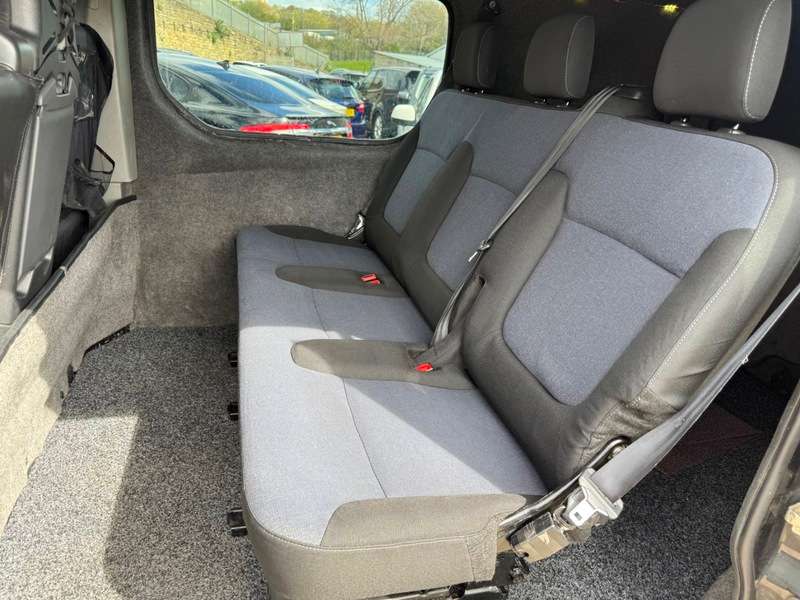 2011 RENAULT TRAFIC 2011 RENAULT TRAFIC