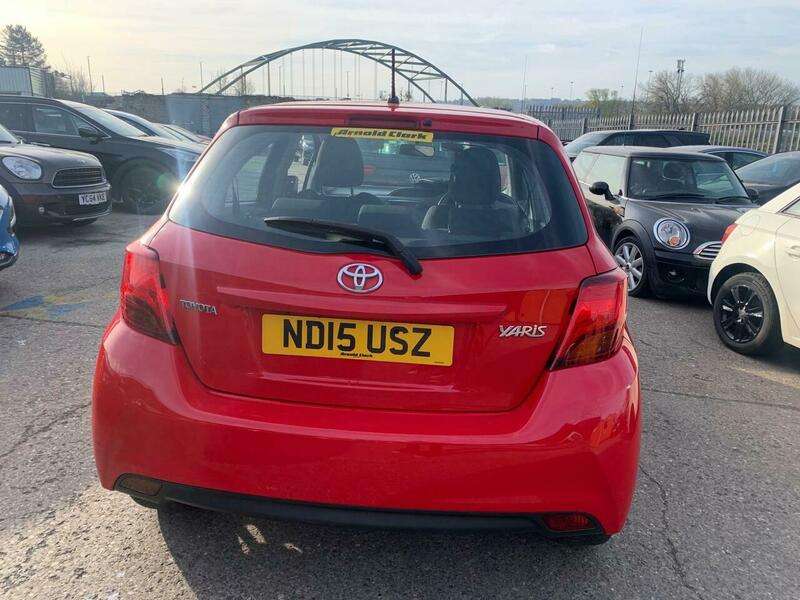 2015 TOYOTA YARIS 2015 TOYOTA YARIS