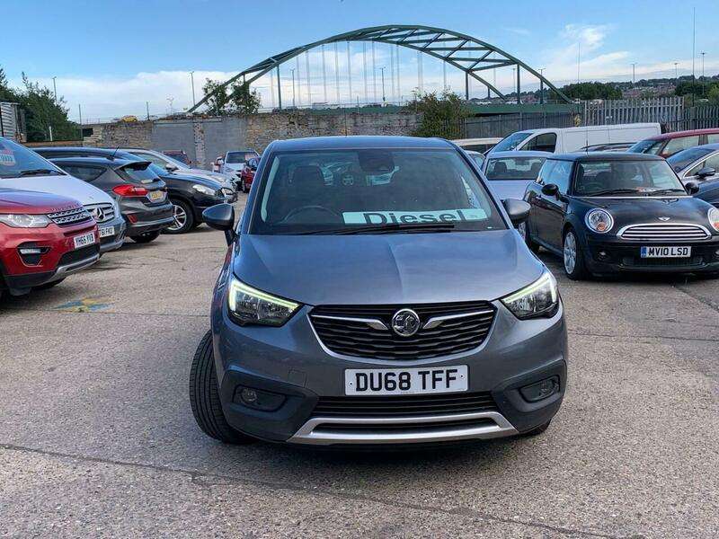 A 2018 VAUXHALL CROSSLAND X 1.5 Turbo D ecoTEC Tech Line Nav Euro 6 (s/s) 5dr A 2018 VAUXHALL CROSSLAND X 1.5 Turbo D ecoTEC Tech Line Nav Euro 6 (s/s) 5dr