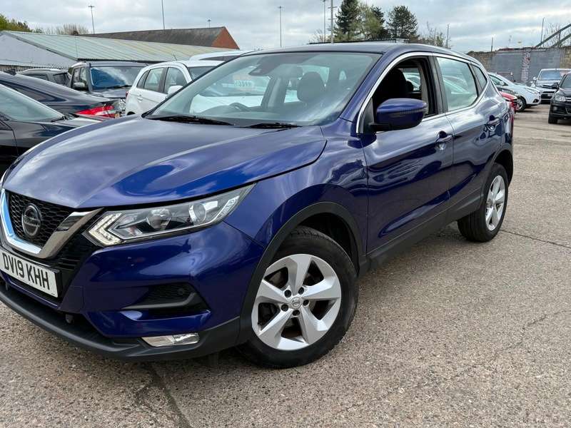 A 2019 NISSAN QASHQAI 1.3 DIG-T Acenta Premium Euro 6 (s/s) 5dr A 2019 NISSAN QASHQAI 1.3 DIG-T Acenta Premium Euro 6 (s/s) 5dr