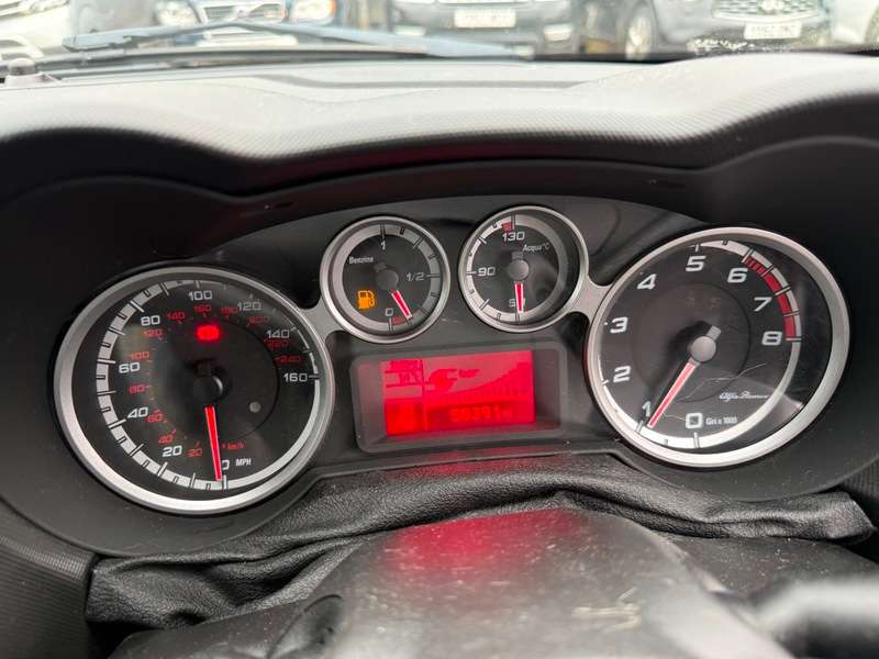 2015 ALFA ROMEO MITO 2015 ALFA ROMEO MITO