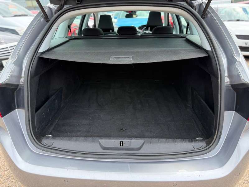 2020 PEUGEOT 308 SW 2020 PEUGEOT 308 SW