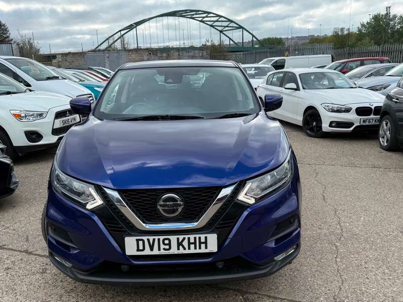 A 2019 NISSAN QASHQAI 1.3 DIG-T Acenta Premium Euro 6 (s/s) 5dr A 2019 NISSAN QASHQAI 1.3 DIG-T Acenta Premium Euro 6 (s/s) 5dr