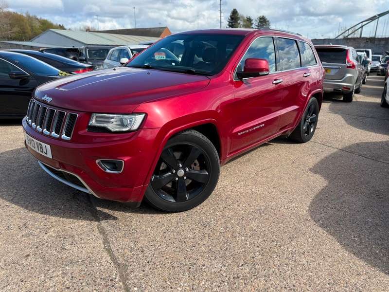 A 2013 JEEP GRAND CHEROKEE V6 CRD OVERLAND A 2013 JEEP GRAND CHEROKEE V6 CRD OVERLAND