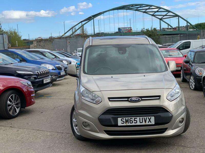 A 2015 FORD TOURNEO CONNECT 1.5 TDCi Titanium Euro 6 (s/s) 5dr A 2015 FORD TOURNEO CONNECT 1.5 TDCi Titanium Euro 6 (s/s) 5dr
