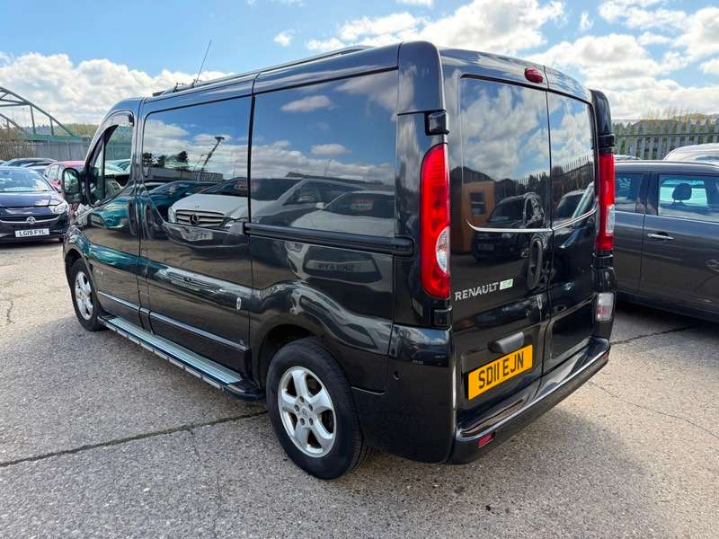 2011 RENAULT TRAFIC 2011 RENAULT TRAFIC
