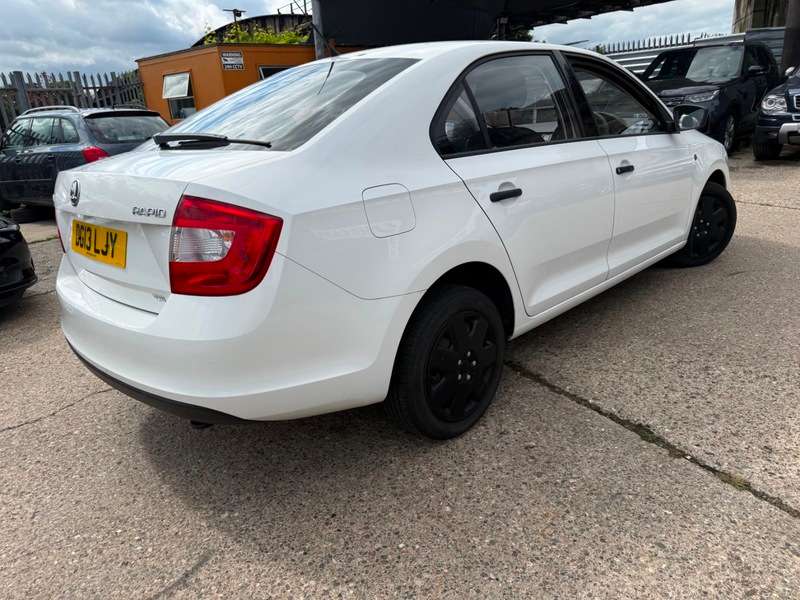 2013 SKODA RAPID 2013 SKODA RAPID