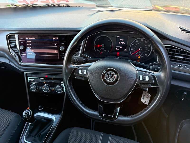 2019 VOLKSWAGEN T-ROC 2019 VOLKSWAGEN T-ROC