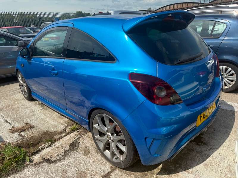 A 2011 VAUXHALL CORSA VXR BLUE EDITION A 2011 VAUXHALL CORSA VXR BLUE EDITION