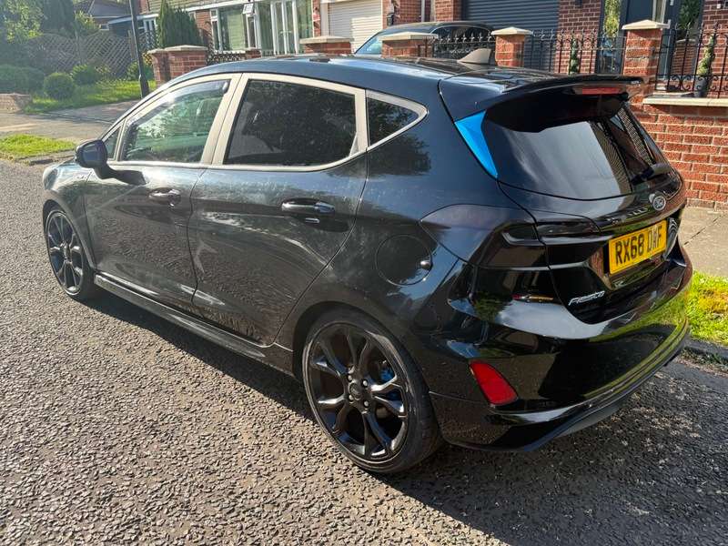 A 2019 FORD FIESTA 1.0T EcoBoost ST-Line Euro 6 (s/s) 5dr A 2019 FORD FIESTA 1.0T EcoBoost ST-Line Euro 6 (s/s) 5dr