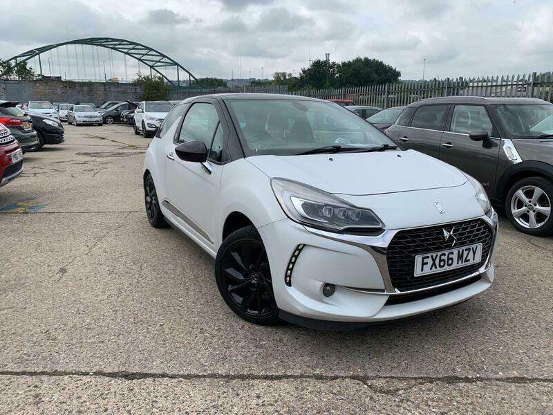A 2016 DS AUTOMOBILES 3 1.2 PureTech Givenchy Le Makeup Euro 6 (s/s) 3dr A 2016 DS AUTOMOBILES 3 1.2 PureTech Givenchy Le Makeup Euro 6 (s/s) 3dr