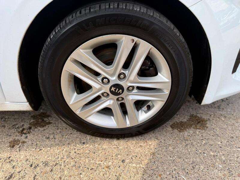 2021 KIA CEED 2021 KIA CEED